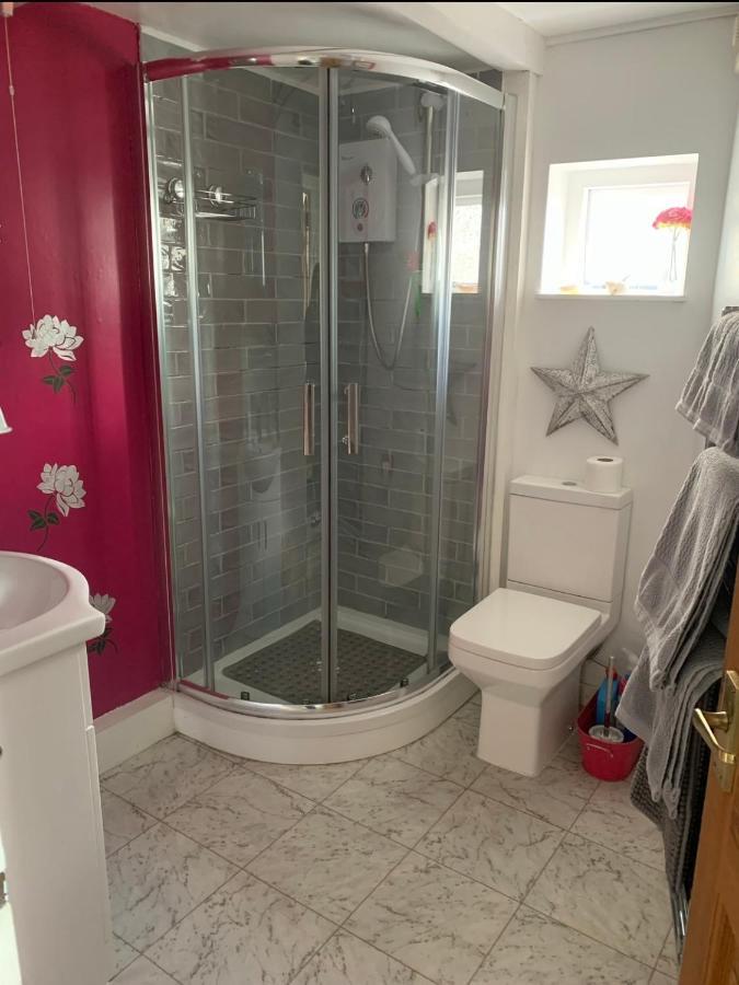 Tabs Cottage Фовей Экстерьер фото